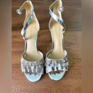 NWOT Women’s Silver Heels size 8.5